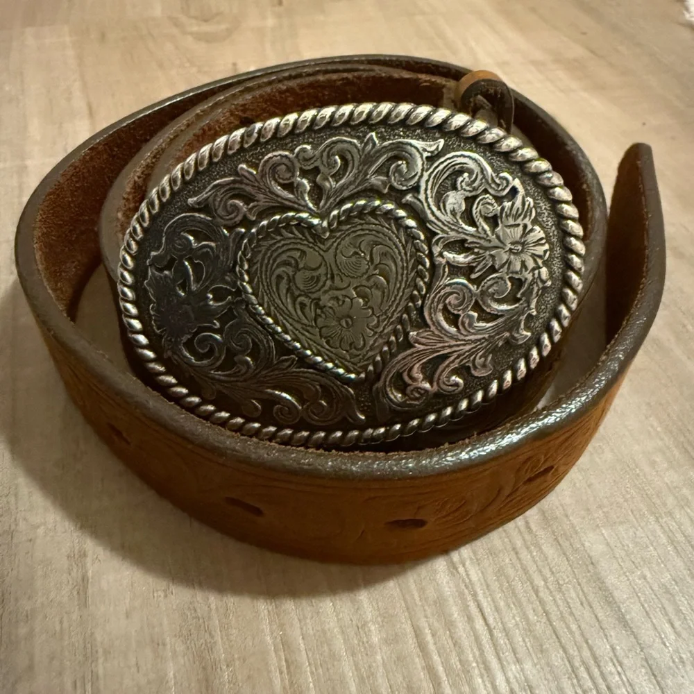 Justin Boots Western Scroll Heart Belt